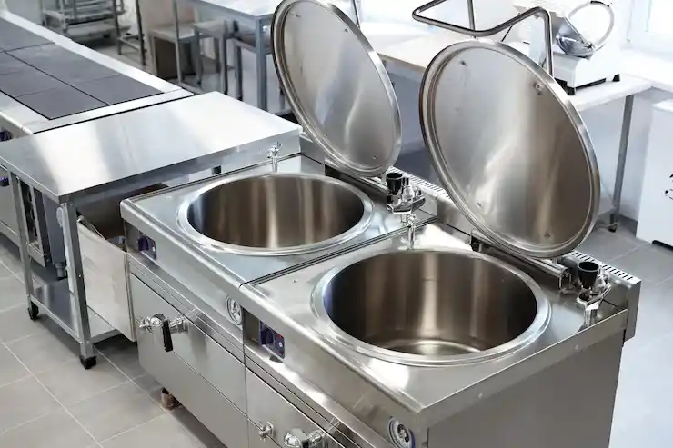 المعدات حسب النوع أو الحالة